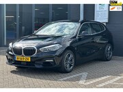 BMW 1-serie - 118i Executive Edition/1STE EIG/NAVI/CARPLAY/LED/NL AUTO NAP