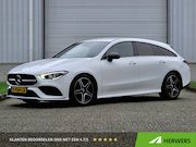 Mercedes-Benz CLA-Klasse - Shooting Brake 200 Business Solution AMG / Afneembare Trekha