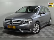 Mercedes-Benz B-klasse - 180 Ambition / Trekhaak / Led / PDC / Navi / Cruise / 1 Eige