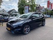 Ford Fiesta - 1.6 ST 182PK / RECARO STOELEN / CAMERA / NAVI / DAB / STOELV