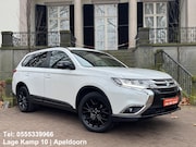 Mitsubishi Outlander - 2.0 Instyle+ 7P Automaat Navi Sch-Dak Trekhaak Camera Climat
