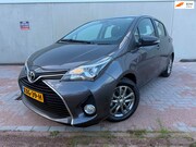 Toyota Yaris - 1.3 VVT-i Lounge |NIEUW APK|1E EIG|LUXE UITV|CAMERA|LM VLGN|