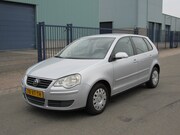 Volkswagen Polo - 1.4 TDI Optive 5 drs / Airco