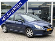 Peugeot 307 - 1.6-16V XT Pack Trekhaak / Cruise / Clima