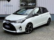 Toyota Yaris - 1.5 Hybrid Dynamic Bi-Tone | Keyless | Trekhaak | Camera | S