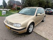 Volkswagen Golf - 1.6-16V Trendline