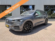 Volkswagen Touareg - 3.0 TDI V6 GRIJSKENTEKEN 3.5T Trekhaak, Leer, Luchtvering, A