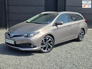 Toyota Auris - Touring Sports 1.8 Hybrid Business Pro