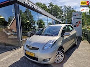 Toyota Yaris - 1.3 VVTi Aspiration/TREKHAAK/AUTOMAAT/AIRCO