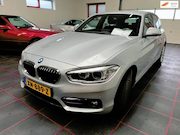 BMW 1-serie - 118i Sport Line Edition Automaat Trekhaak Leer Enz