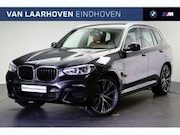 BMW X3 - xDrive30e M Sport Automaat / Sportstoelen / Adapti