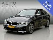 BMW 3-serie - 320i xDrive High Executive HEAD-UP | SFEER | HARMAN/KARDON |