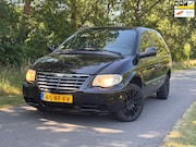 Chrysler Voyager - 3.3i V6 SE Luxe | Automaat + Leder + Cruise Nu € 1.950,