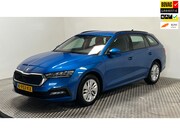 Skoda Octavia - Combi 1.0 e-TSI Business Edition benzine automaat navigatie