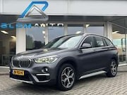 BMW X1 - sDrive20i Orange Ed PANO+LEDER+LED+HEAD-UP+STOELVE