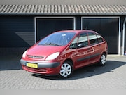 Citroën Xsara Picasso - 2.0i-16V Différence Automaat