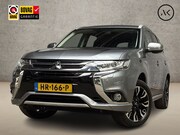 Mitsubishi Outlander - 2.0 PHEV Deluxe 204Pk Automaat (NAVIGATIE, CAMERA, LEDER/ALC