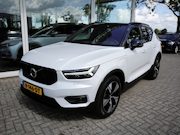 Volvo XC40 - 1.5 T4 RECH R-DESIGN, Camera,Carplay, Harman Kardon