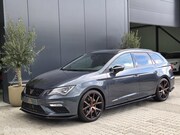 Seat Leon - ST Cupra 300 4DRIVE 2.0 TSI Beats|Pano|Carbon|Virtual|Maxton