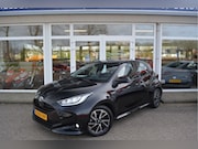 Toyota Yaris - 1.5 Hybrid First Edition Black ✅ Trekhaak ✅LED ✅ Orig. NL ✅