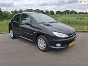 Peugeot 206 - 1.4 Air-line 2 BJ 2005 AIRCO Goed Onderhouden Mooi