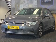 Volkswagen Golf - Volkswagen Golf 8 1.5 TSI Life Business | Navi | Digital Coc