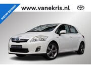 Toyota Auris - 1.8 Hybrid Dynamic Business, Parkeersensoren, Trekhaak, Crui