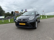 Toyota Aygo X - 1.0 VVT-i MT Play bj2023/achteruitrijcamera/NAP/historie aan