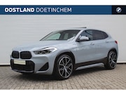 BMW X2 - sDrive20i High Executive / Trekhaak / Panoramadak / Sportsto