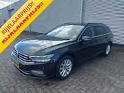 Volkswagen Passat - 1.5 TSI Comfort Business Automaat, Carplay, cruise, wegklapb