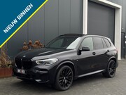BMW X5 - xDrive40d M PACK PANO KUIPSTOELEN LEDER LED NAVI CAMERA