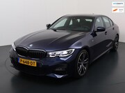 BMW 3-serie - 320i Business Edition M SPORT