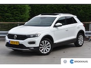 Volkswagen T-Roc - 1.5 TSI 150PK Sport Business R DSG | PANORAMADAK | CAMERA |