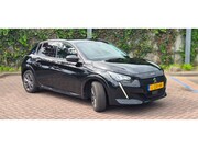 Peugeot e-208 - EV Allure Pack | 11 KW 3 FASE LADEN | WARMTEPOMP | CAMERA |