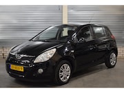 Hyundai i20 - 1.2i DynamicVersion + Airco