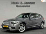 BMW X1 - SDrive20i Business - Pano - Navi - Cruise - M Sport