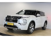 Mitsubishi Outlander - 2.4 PHEV Instyle | Schuif- kanteldak | Leer | Head-Up