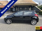 Hyundai i20 - 1.2i DynamicVersion Airco Cv Trekhaan Nap