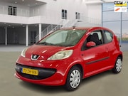 Peugeot 107 - 1.0-12V XS