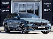 BMW 5-serie - Touring 550e xDrive | M-sportpakket | 21 Inch | ACC | leer