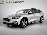 Ford Focus - Wagon 1.5 Automaat 150PK Active X Business / Trekhaak / Lede