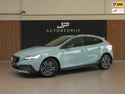 Volvo V40 Cross Country - 1.5 T3 Summum AMAZON BLUE|ADAPT.CRUISE|BLIS|LEDER|STOELVERWA