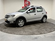 Dacia Sandero - 0.9 TCe Stepway Lauréate, Airco, Betrouwbaar, Parkeersensore