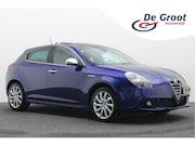 Alfa Romeo Giulietta - 1.4 T Exclusive Panoramadak, Leer, Navigatie, Climate, PDC