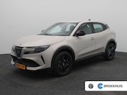Alfa Romeo Junior - Hybrid Ibrida 145 EDCS6 Navi | Apple Carplay | Cruise Contro