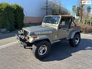 Jeep Wrangler - 4.0i Sahara 6 cilinder YJ Cabrio met softtop
