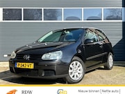 Volkswagen Golf - 1.4 FSI TRENDLINE / All season / Cruise / Climate