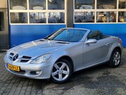 Mercedes-Benz SLK-klasse - 200 Kompressor / Lederen bekleding / Parkeersensoren / Licht