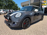 MINI John Cooper Works - 3-Deurs 2.0 S JCW Upgrade, Navi, Xenon, LED, Unionjack , Pan