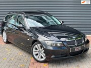 BMW 3-serie - Touring 325i Automaat | Pano | Leder | Navi | Trekhaak